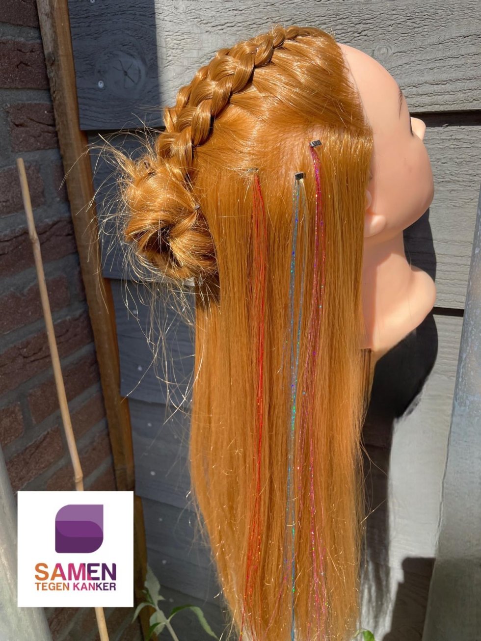Vlechtjes, knotjes en glitterextensions bij de Kilometervreters